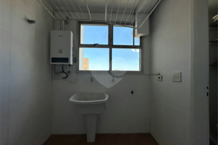 Apartamento para alugar com 2 quartos, sendo 1 suíte, em Itaim Bibi, São Paulo, SP
