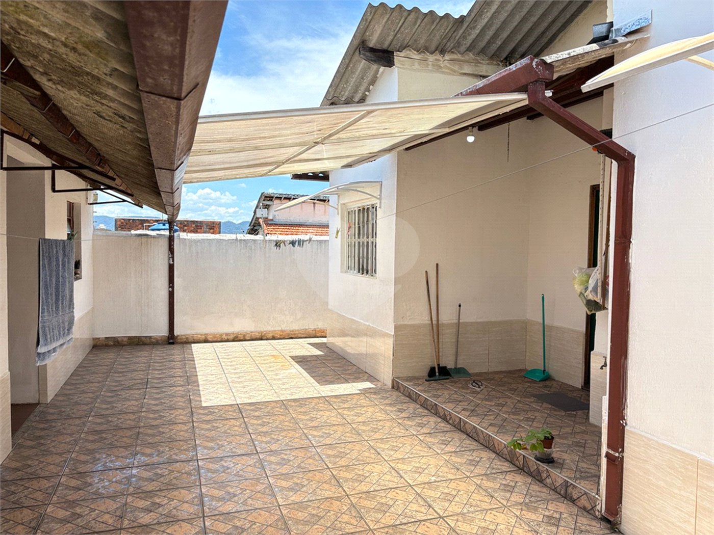 Casa à venda com 2 quartos em Conjunto Habitacional Brás Cubas, Mogi das Cruzes, SP