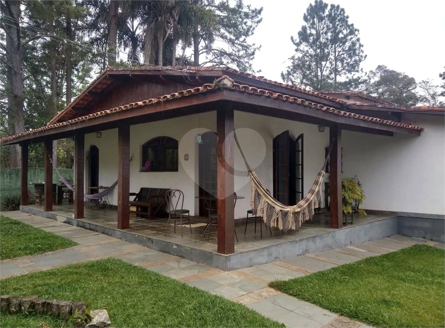 Terreno à venda com 6 quartos no condomínio Quinta dos Lagos, Cotia - SP