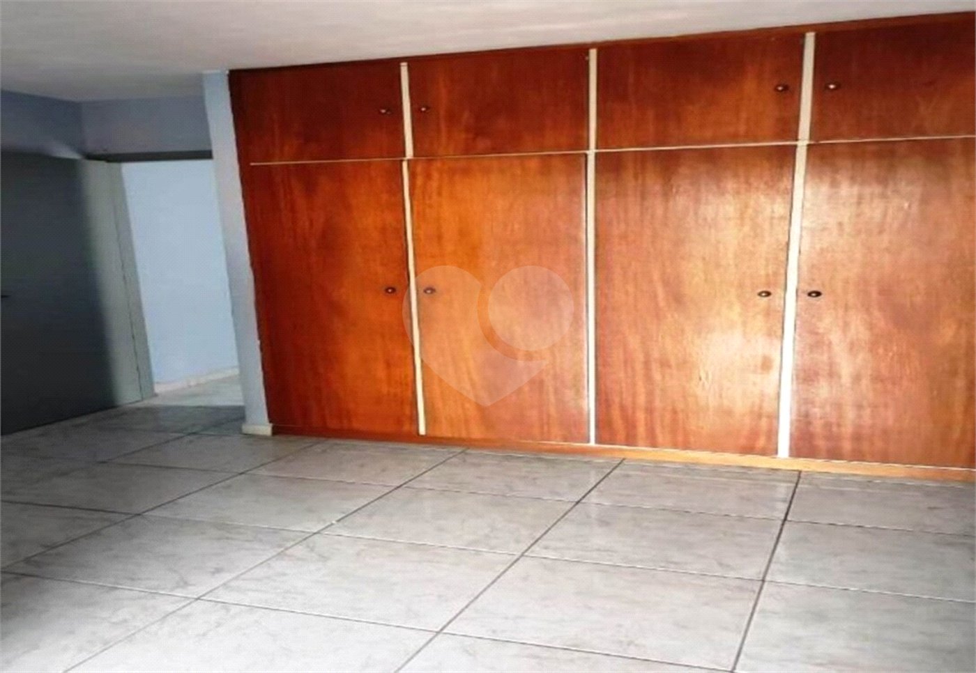 Sobrado à venda com 3 quartos, sendo 1 suíte, em Parada Inglesa, São Paulo, SP