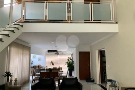 Casa à venda com 2 suítes em Condomínio Loteamento Quadra dos Príncipes, Atibaia, SP