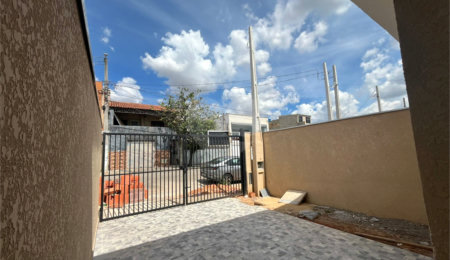 Casa de Vila à venda com 2 quartos, sendo 1 suíte,  em Parque São Bento, Sorocaba, SP