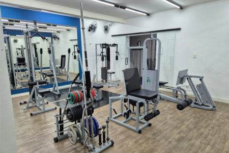 Apartamento à venda com 1 suíte em Vila Uberabinha, São Paulo, SP