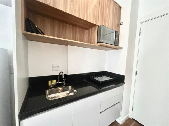 Apartamento à venda com 1 quarto em Brooklin, São Paulo, SP