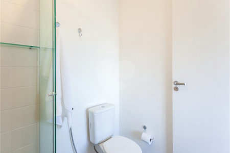 Apartamento à venda com 4 quartos, sendo 1 suíte, em Vila Olímpia, São Paulo, SP