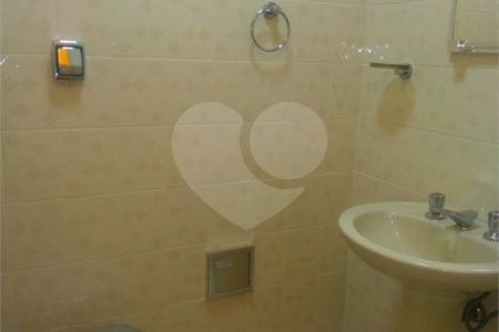 Apartamento à venda com 3 quartos, sendo 2 suítes, em Perdizes, São Paulo, SP