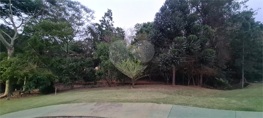 Casa à venda com 3 suítes no condomínio Lago da Serra, Araçoiaba da Serra - SP