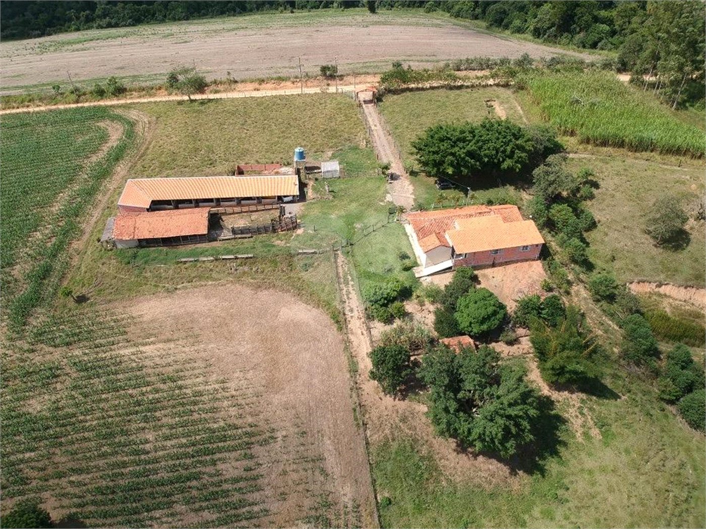 Sítio à venda com 3 quartos em Área Rural de São Miguel Arcanjo, São Miguel Arcanjo, SP