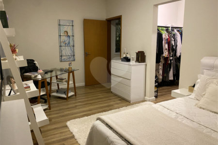 Casa à venda com 3 suítes no condomínio Jardim Primavera, Louveira - SP