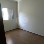 Casa à venda com 3 quartos, sendo 1 suíte,  em Jardim Santa Marta, Salto, SP