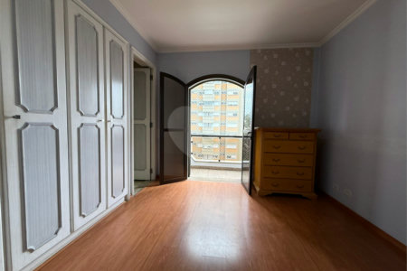 Apartamento à venda com 4 quartos, sendo 2 suítes, em Água Fria, São Paulo, SP