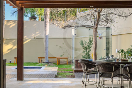 Casa à venda com 4 suítes no condomínio Villa Borghese, Indaiatuba - SP