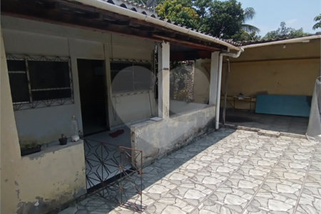 Casa Térrea à venda com 5 quartos em Santa Cruz, Rio de Janeiro, RJ