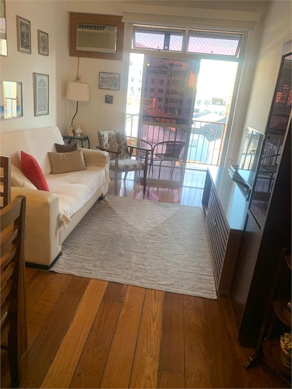 Cobertura à venda com 2 quartos, sendo 1 suíte, em Maracanã, Rio de Janeiro, RJ