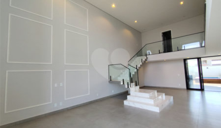 Casa à venda com 4 quartos, sendo 3 suítes, no condomínio Residencial Golden Ville, Itapetininga - SP