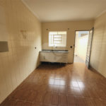 Casa à venda com 3 quartos, sendo 1 suíte, em Parque Maria Domitila, São Paulo, SP