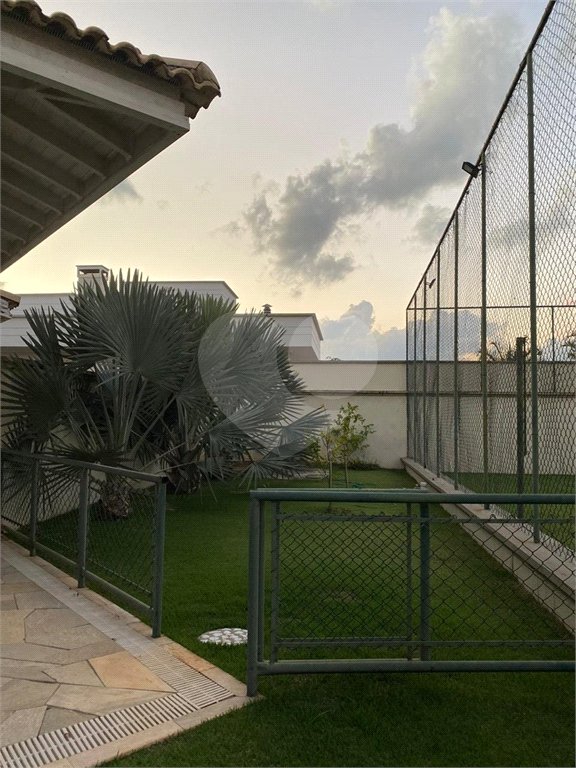 Casa à venda ou para alugar com 4 suítes no condomínio Shamballa I, Atibaia - SP