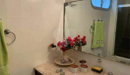 Apartamento à venda com 3 quartos, sendo 1 suíte, em Jardim Marajoara, São Paulo, SP