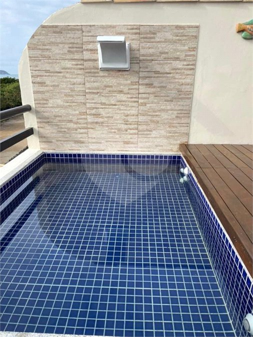 Casa à venda com 3 quartos, sendo 2 suítes,  em Peró, Cabo Frio, RJ