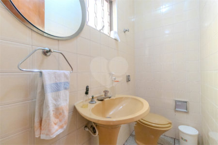 Casa à venda com 3 quartos, sendo 2 suítes, em Vila Matilde, São Paulo, SP