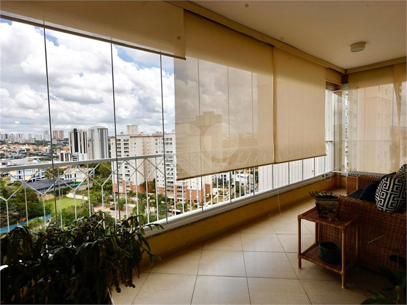 Apartamento à venda com 3 suítes em Jardim Portal da Colina, Sorocaba, SP