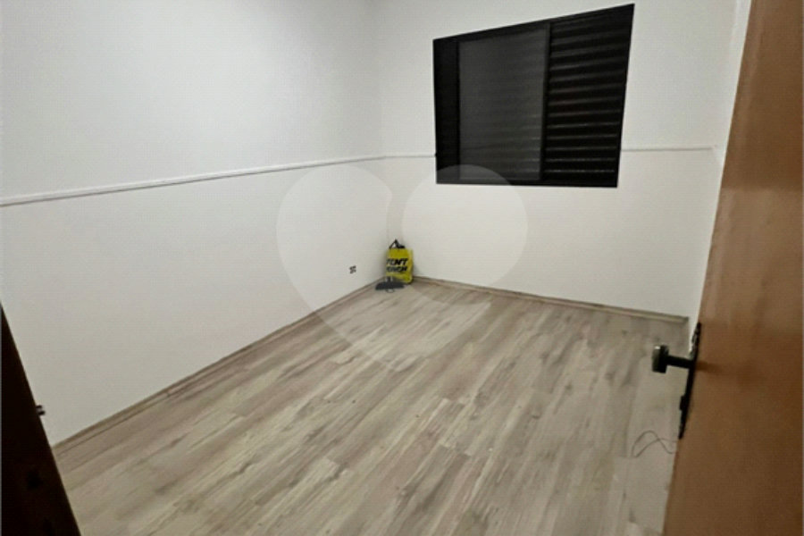 Casa à venda com 3 quartos, sendo 1 suíte, em Conjunto Residencial Vista Verde, São Paulo, SP