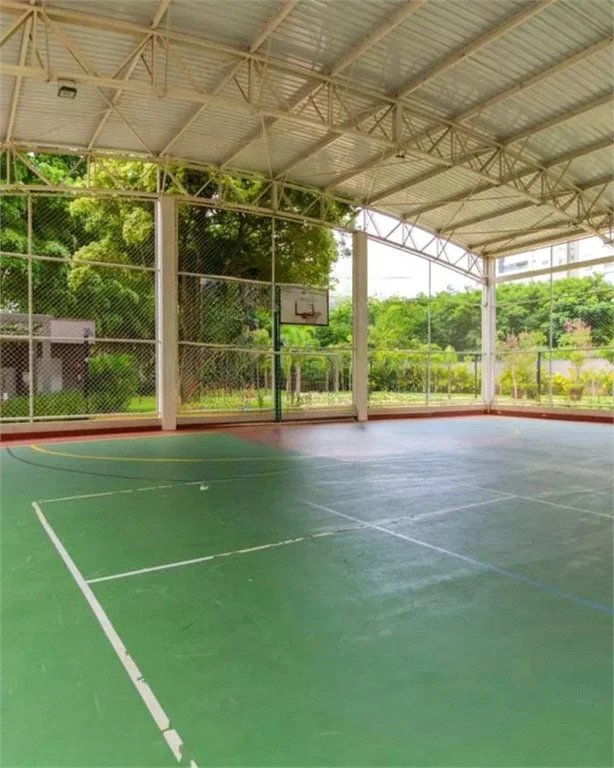 Apartamento à venda com 4 quartos, sendo 2 suítes, em Vila Anastácio, São Paulo, SP