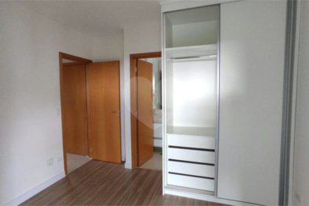 Apartamento à venda com 3 suítes em Parque Residencial Aquarius, São José dos Campos, SP