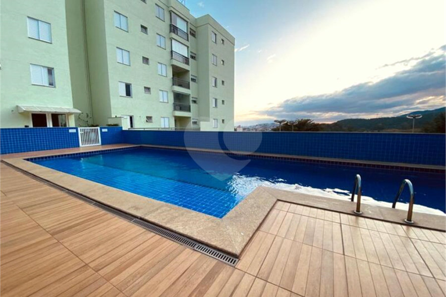 Apartamento à venda com 2 quartos em Horto, São Paulo, SP