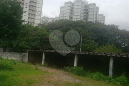 Terreno à venda em Jardim Marajoara, São Paulo, SP