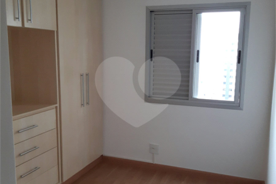 Apartamento à venda com 2 quartos em Vila Guarani, São Paulo, SP