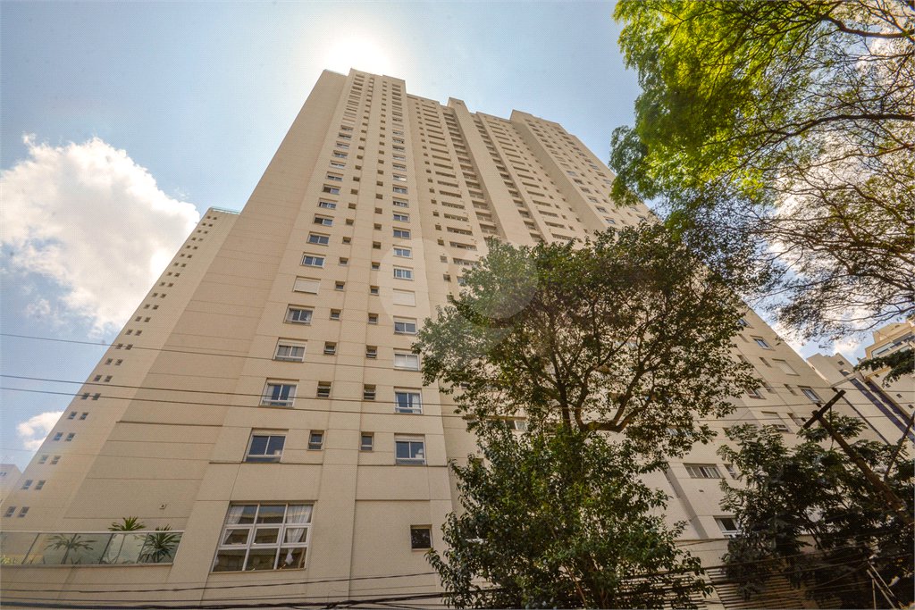 Apartamento à venda com 4 suítes,  em Vila Uberabinha, São Paulo, SP