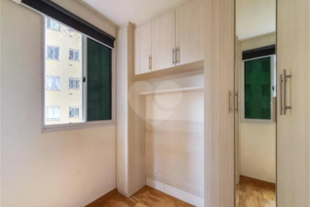 Apartamento à venda com 2 quartos em Cambuci, São Paulo, SP