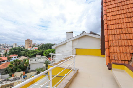 Casa à venda com 4 quartos, sendo 1 suíte, em Jardim Franca, São Paulo, SP