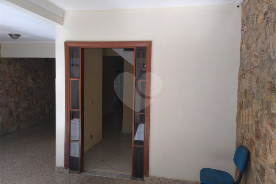 Sobrado à venda com 3 quartos em Santana, São Paulo, SP