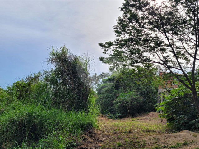 Terreno à venda em Barreiro, Mairiporã, SP