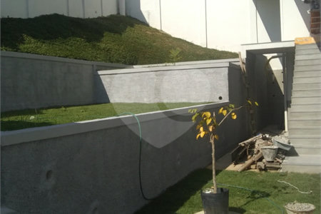 Casa à venda com 4 quartos, sendo 2 suítes, no condomínio Residencial Green Ville, Rio de Janeiro - RJ