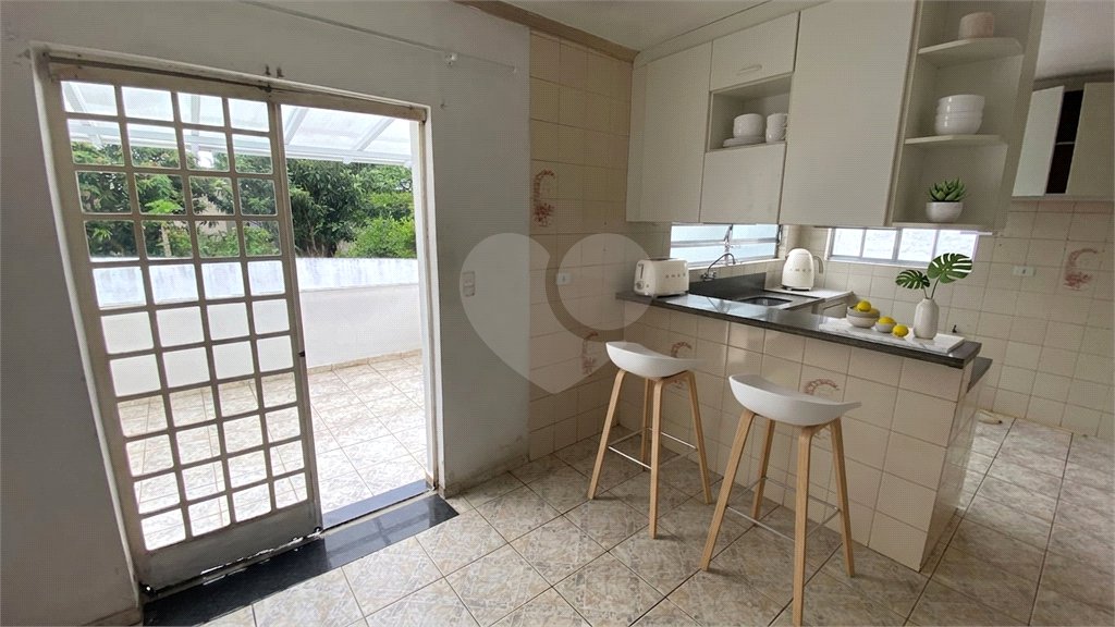 Sobrado à venda ou para alugar com 3 quartos, sendo 1 suíte, em Campo Grande, São Paulo, SP