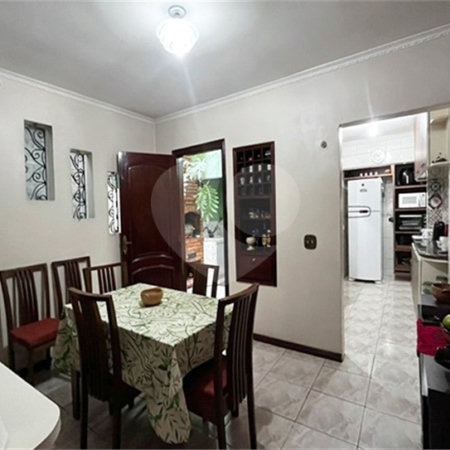 Casa à venda com 3 quartos, sendo 1 suíte, em Vila Boaçava, São Paulo, SP