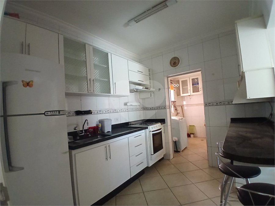 Apartamento à venda com 3 quartos, sendo 1 suíte,  em Jardim Brasil, São Roque, SP