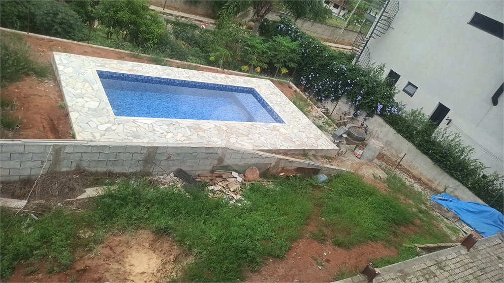 Casa à venda com 3 suítes no condomínio Serra da Estrela, Atibaia - SP