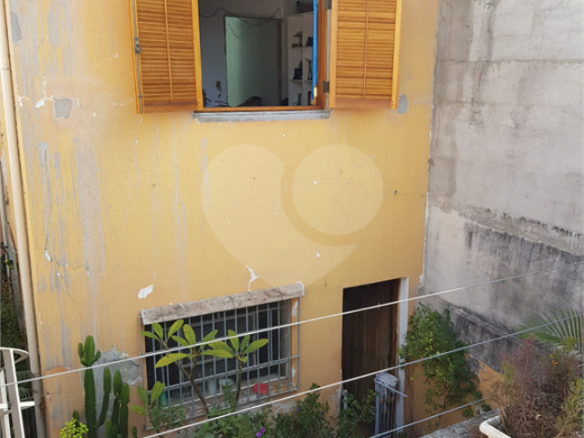 Sobrado à venda com 3 quartos, sendo 1 suíte,  em Santana, São Paulo, SP