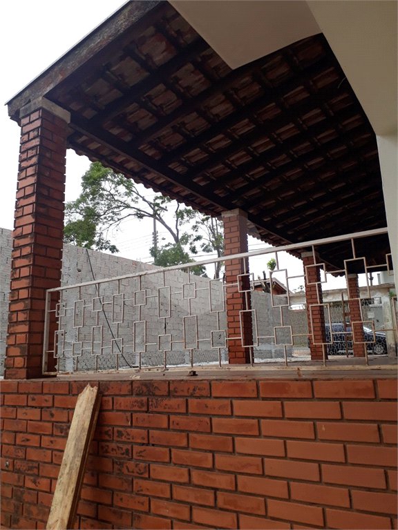 Casa de 3 andares à Venda no Jardim Cardinalli