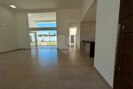 Casa à venda com 3 suítes, em Orla Norte, Porto Seguro, BA