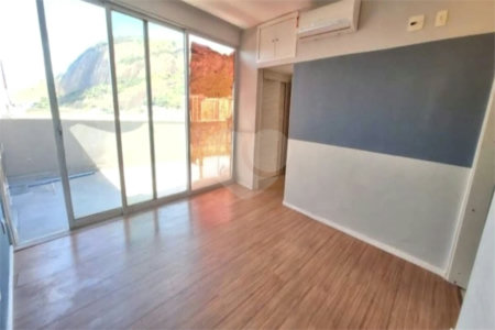 Cobertura à venda com 2 quartos, sendo 1 suíte, em Botafogo, Rio de Janeiro, RJ