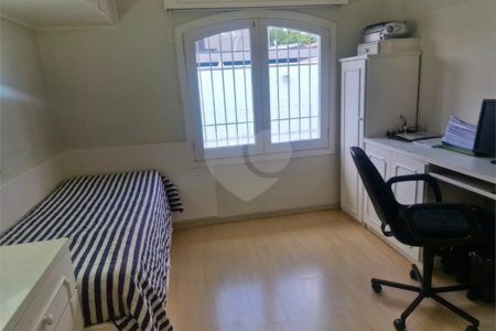Casa à venda com 4 quartos, sendo 1 suíte, em Brooklin, São Paulo, SP