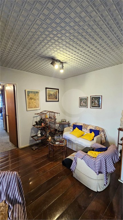 Apartamento à venda com 3 quartos, sendo 1 suíte, em Cerqueira Cesar, São Paulo, SP
