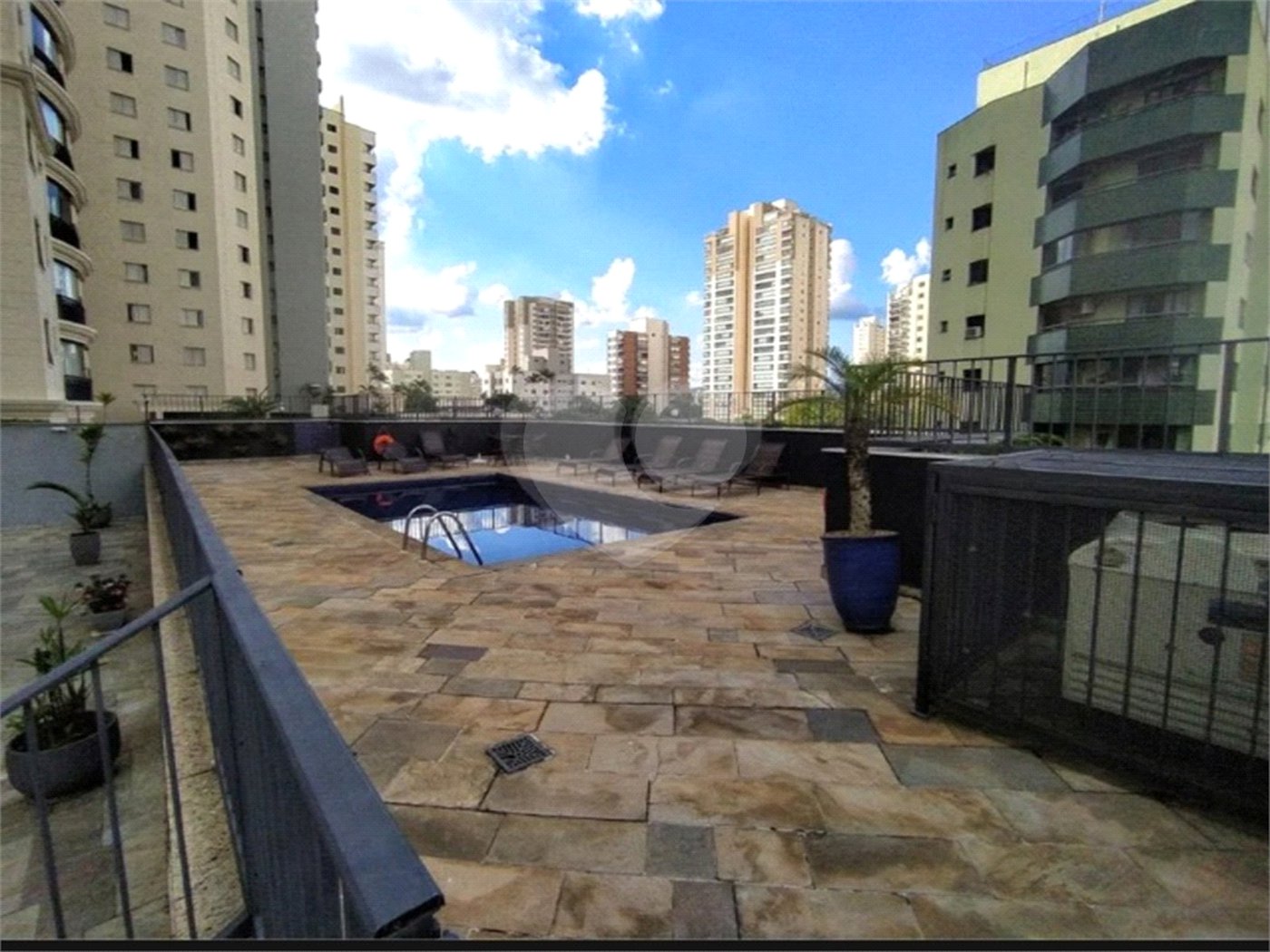 Apartamento à venda com 3 quartos, sendo 1 suíte, em Santa Teresinha, São Paulo, SP
