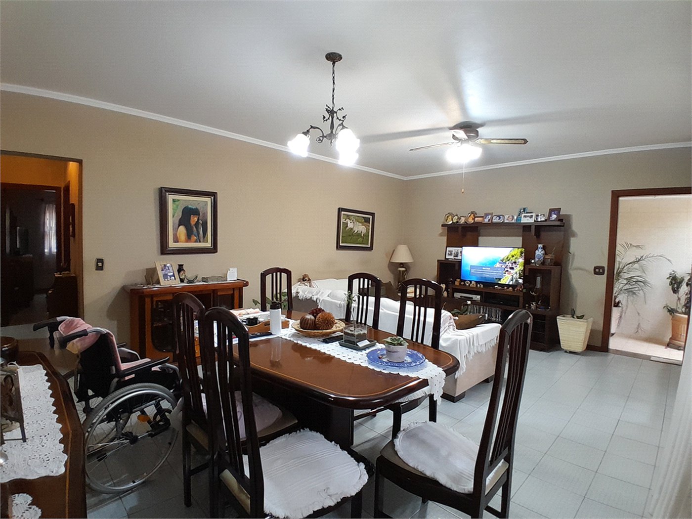 Casa Térrea à venda com 4 quartos, sendo 1 suíte, em Parque Continental, São Paulo, SP