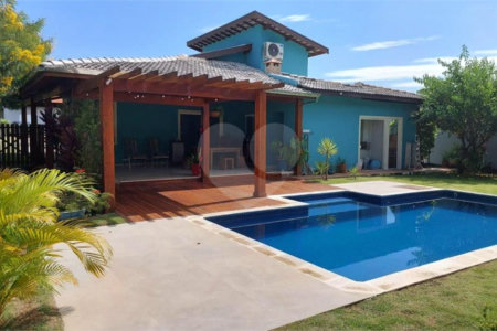 Casa à venda com 3 quartos, sendo 1 suíte,  no condomínio Horizonte Azul II, Itupeva - SP